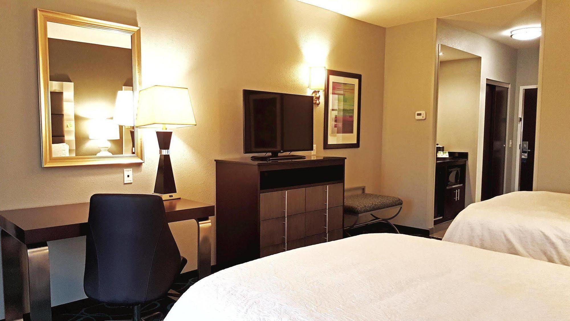 Hampton Inn Kearney Dış mekan fotoğraf